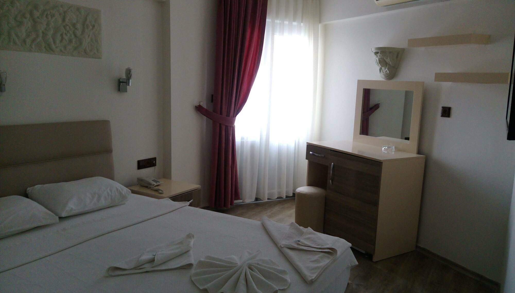 Sea Bird Spa & Beach Hotel Didim Exteriör bild